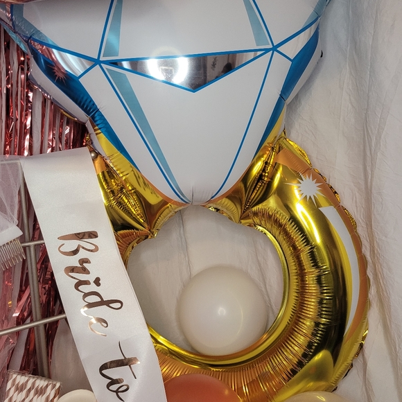 Bachelorette party box - Picture 5 of 7